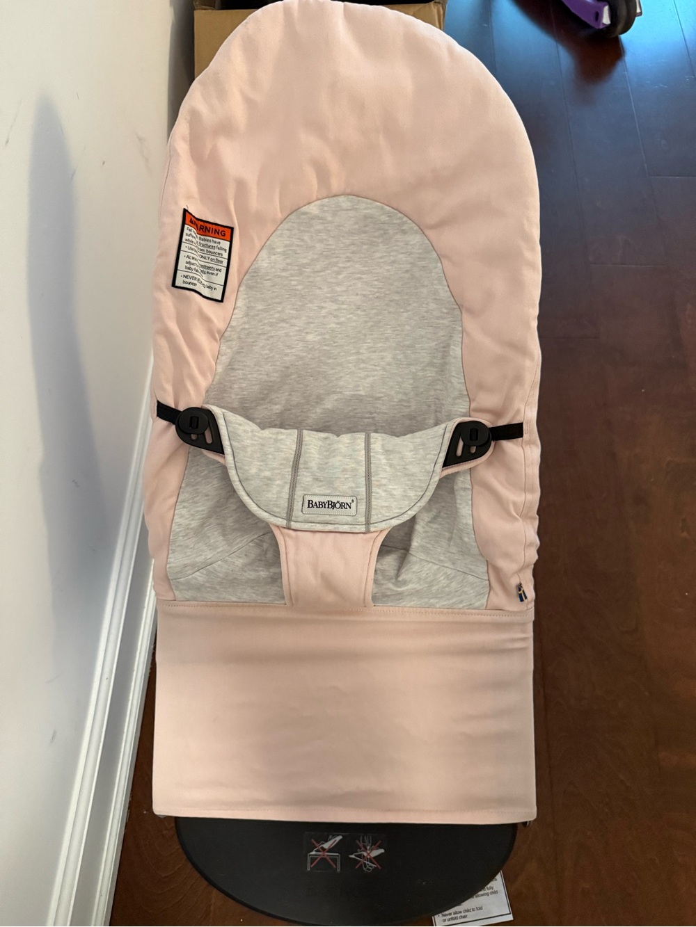Baby Bjorn Bouncer - Picture 3 of 6